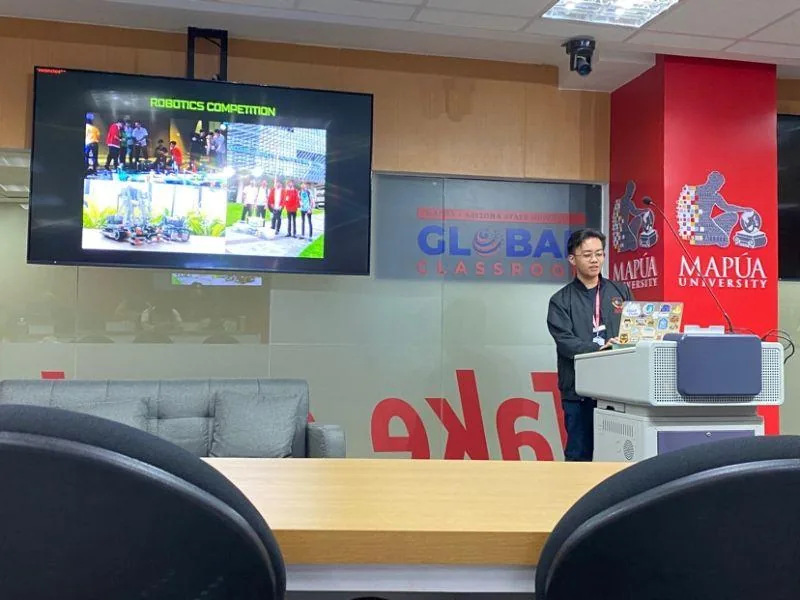 JC Diamante speaking at a Mapúa University event